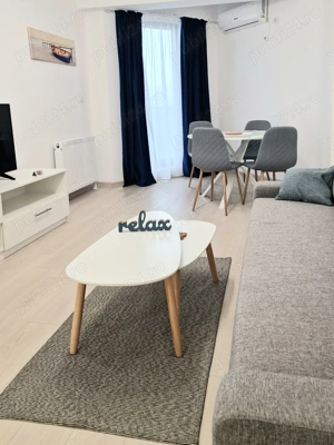 Cazare regim hotelier Mamaia Solid residence Butoaie parcare invlusa - imagine 3