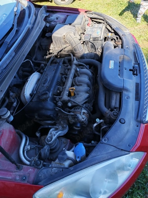 Dezmembrez kia ceed 1,6 benzină an 2009 - imagine 3