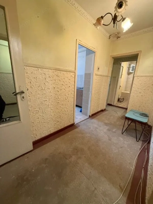 APARTAMENT 3 CAMERE DECOMANDAT DE RENOVAT - imagine 7