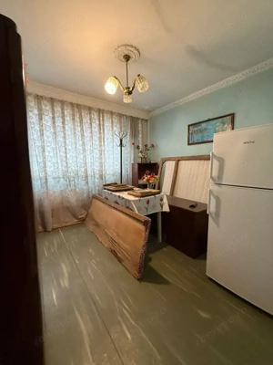 APARTAMENT 3 CAMERE DECOMANDAT DE RENOVAT - imagine 2