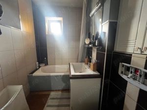 apartament 2 camere decomandat etaj1 UTA - imagine 3