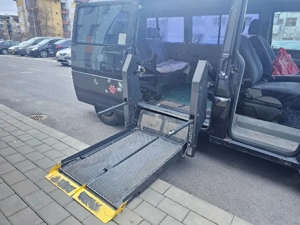 VW T4 Caravelle   7 locuri, 2.5 ACV ,101 CP, cu lift hidraulic pentru persoane cu dizabilități  - imagine 5