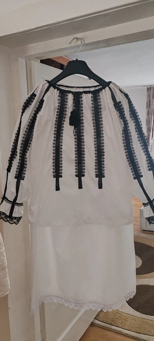 Costum popular  - imagine 3