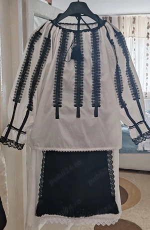 Costum popular  - imagine 2