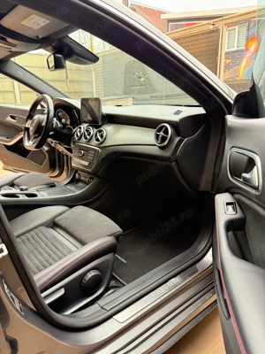 Mercedes-Benz CLA 200 7G-DCT AMG Line 2017  - imagine 8
