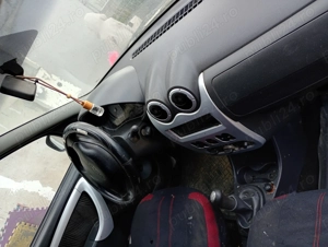 Logan uși Logan 2 geamuri electrice oglinzi electrice închidere centralizată 