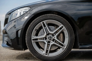 Mercedes-Benz C 300 Coupé AMG Line Plus | Burmester | Panoramic | 360  | Keyless - imagine 9