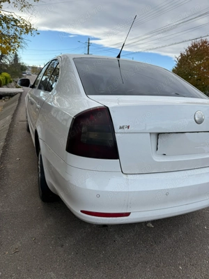 Vând Skoda Octavia 2010 - imagine 3