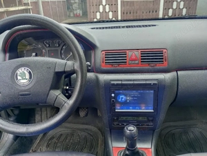 Skoda Octavia 2009 - imagine 6