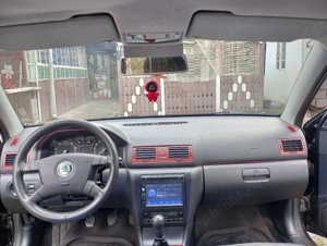 Skoda Octavia 2009 - imagine 5