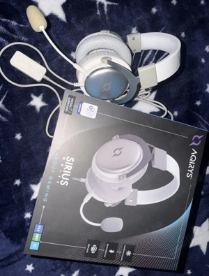 Vând căști gaming aqirys sirius în stare foarte buna 