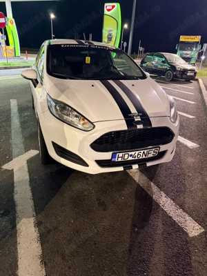 Vând sau schimb Ford Fiesta 2017 - imagine 2