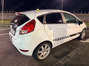 Vând sau schimb Ford Fiesta 2017 - imagine 4