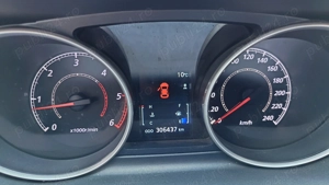 Mitsubishi outlander 4x4  - imagine 4