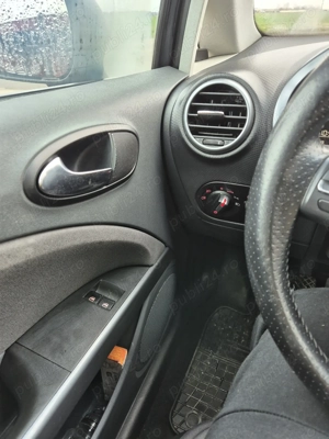 De vanzare - imagine 2