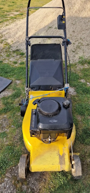 Vand masina de iarba Al-ko  3.5 cai motor 2 timpi cu cos