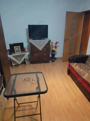Vând apartament Malu Rosu - imagine 3