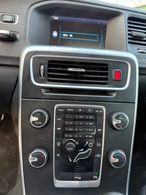 Volvo S60 1.6T benzina 150cp 2011 - imagine 7