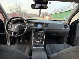 Volvo S60 1.6T benzina 150cp 2011 - imagine 4