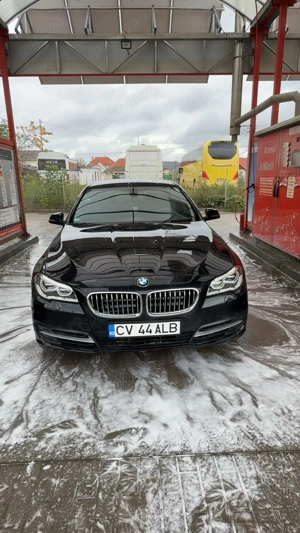 Bmw f10 525d facelift biturbo 218 cp - imagine 3