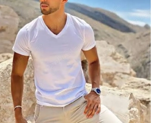 Bună sunt Alex un băiat discret care caut senzați tari