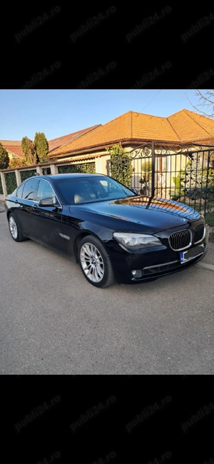 BMW 740 din 2013