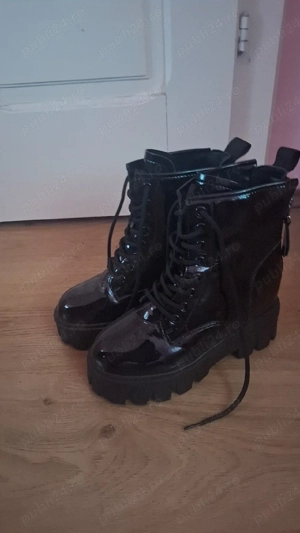 ghete  de piele dama