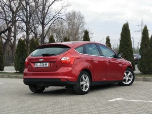 Ford Focus 3 1.6 tdci euro 5 Titanium  - imagine 4
