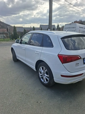 audi q5 8R