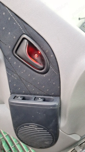 vând renault clio symbol   - imagine 5