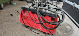 Aparat profesional indepartat tapet (generator abur)