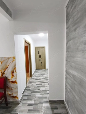 Apartament 3 camere | De inchiriat |  Zona Tomis 3 | Poziție excelentă - imagine 8