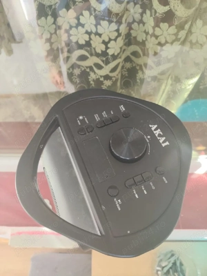 Boxa Akai portabila