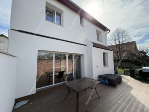 Vila individuala renovata complet | 6 camere | 500 mp teren | Str Jean Monnet - imagine 4