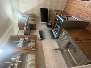 Vând apartament 3 camere zona 9 Mai Ploiești  - imagine 7