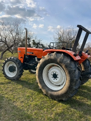 Tractor DTC 640 - imagine 3