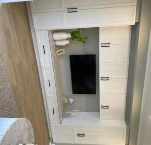 Ofer servici de montaj ,mobila ,parchet