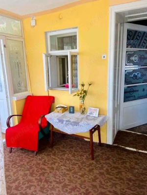 Casă cu teren mare 1230 mp în Nădlac, Arad   3 camere, gaz, front 40 m - imagine 6