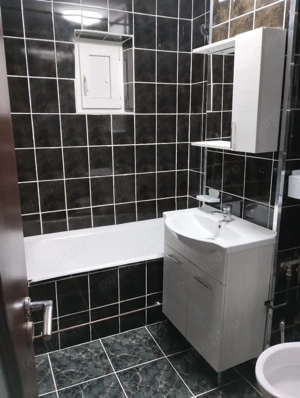închiriez apartament 3 decomandate - imagine 5