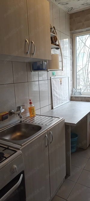 Închiriez apartament cu doua camere 330 euro