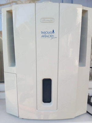 vând dezumidificator DeLonghi