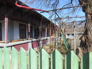Vand proprietate 791 mp 179 000 EUR putin negociabil 227 EUR m2 - imagine 2