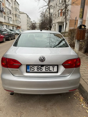Volkswagen Jetta - imagine 6