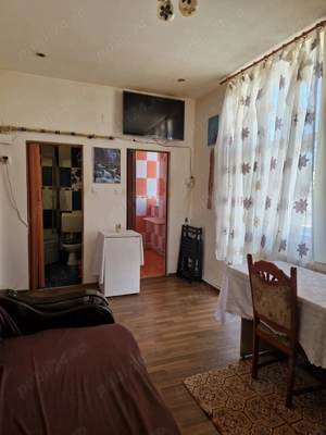 Garsoniera de inchiriat ! - imagine 3