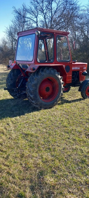 universal 445 - imagine 5