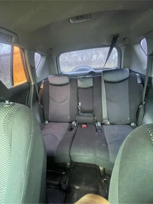 vand toyota rav4 2.2 diesel  - imagine 4