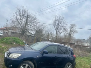 vand toyota rav4 2.2 diesel  - imagine 2