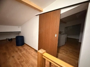 apartamt 2 camere + mansarda - imagine 3