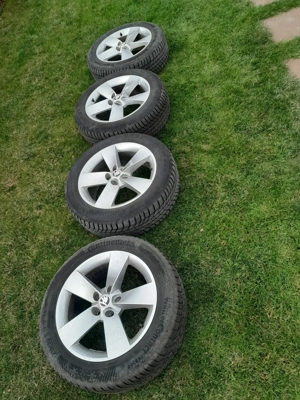 Skoda karoq 150cp benzina 2023 - imagine 7