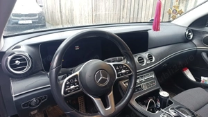 Mercedes-Benz E-Class  - imagine 5